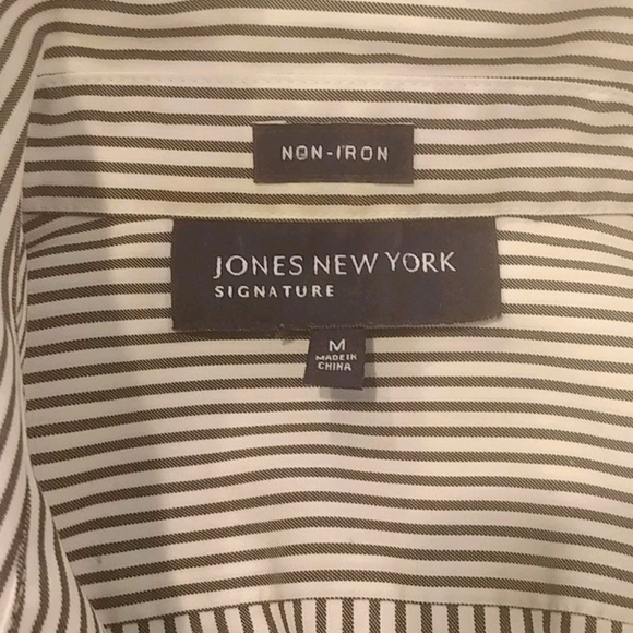 JONES NEW YORK. Non Iron Pin Striped - Picture 3 of 4
